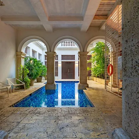 Сasa de vacaciones Dream With Pool & Jacuzzi In Ciudad Amurallada Cartagena