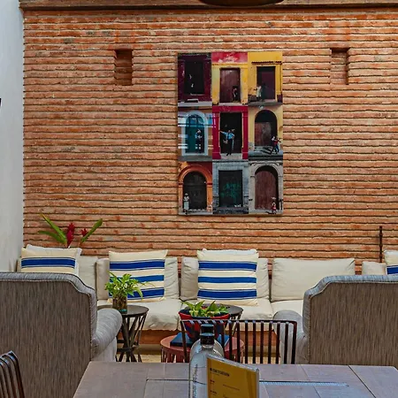 Сasa de vacaciones Dream With Pool & Jacuzzi In Ciudad Amurallada
